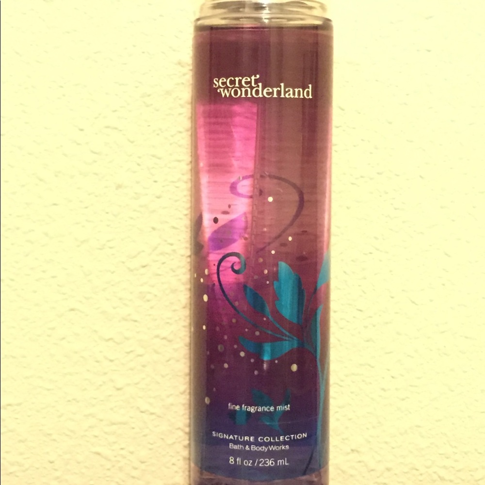 Bath & Body Works Secret Wonderland Spray
